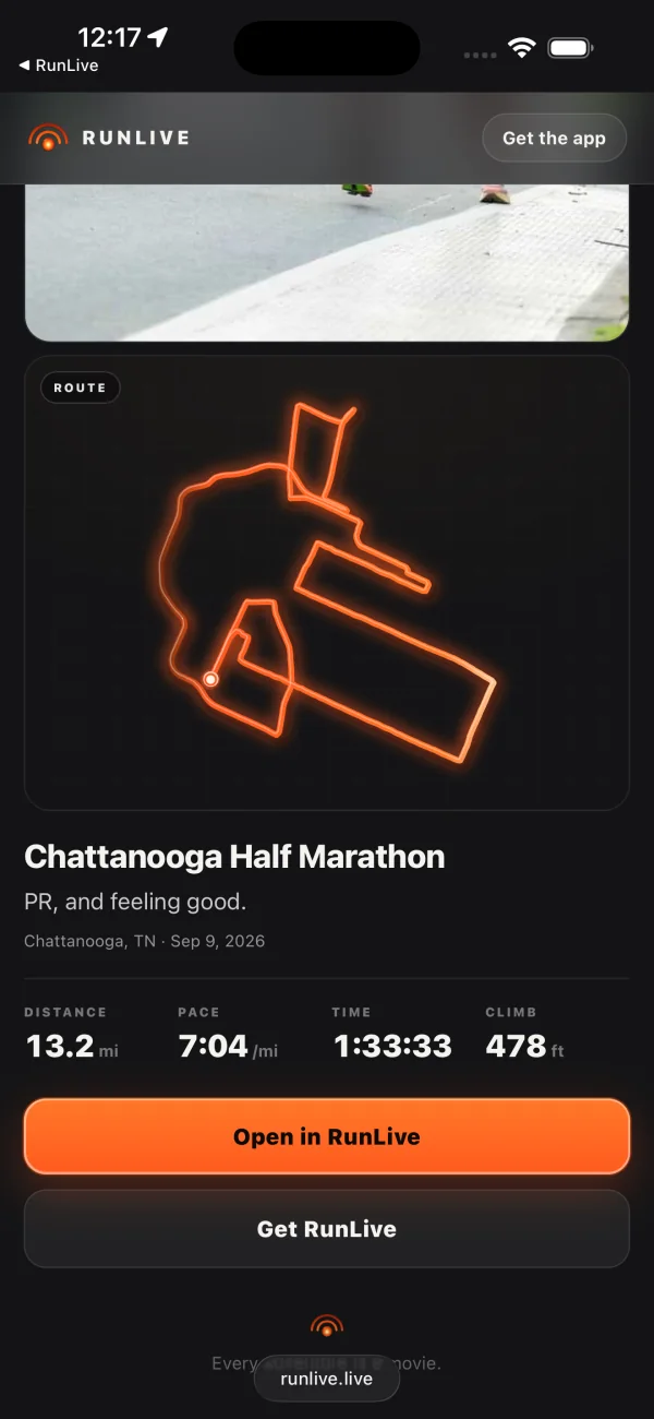 The link, opened in Safari: the route drawn in ember on a dark card, Chattanooga Half Marathon, 13.2 miles at 7:04 a mile in 1:33:33, and an Open in RunLive button